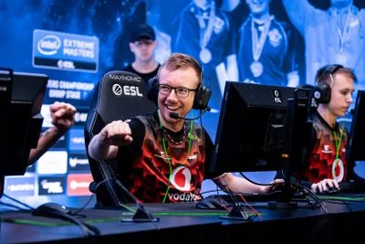 chrisJ